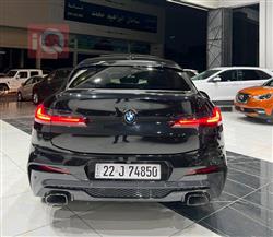 بی ئێم دەبڵیو X4